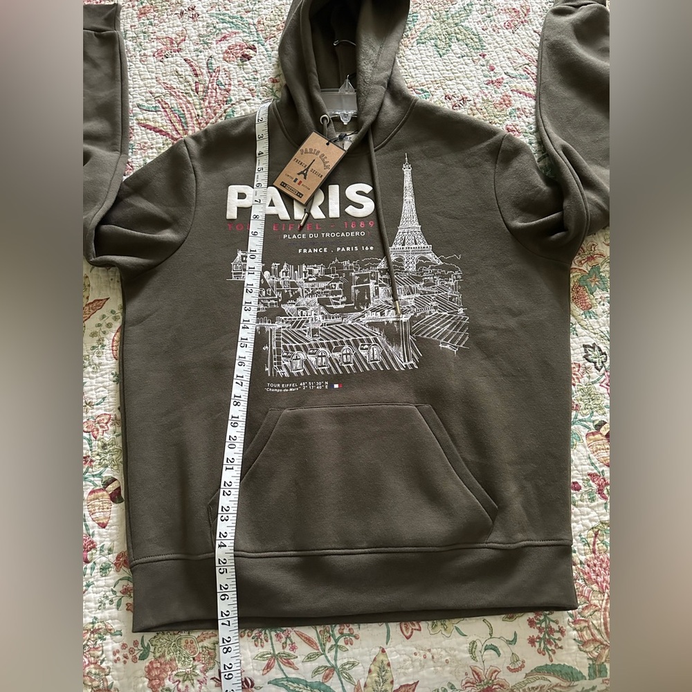 Glam‎ Olive Paris Graphic Hoodie. Unisex. Size Medium. New with tag. - Picture 13 of 14